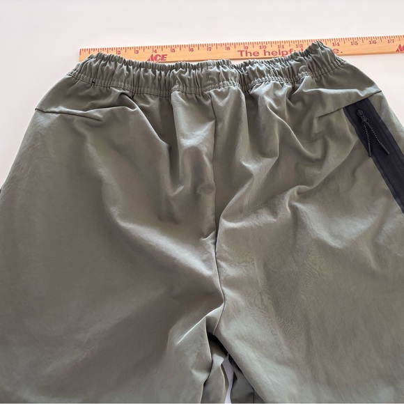 Nike Tech Woven Joggers Men’s  CU4483-010 Men’s Large - Picture 14 of 16